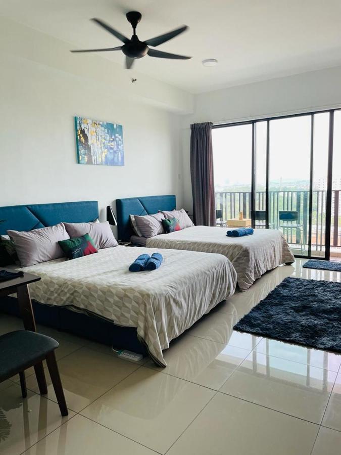 Homestay I-City Cantik, Tenang, Wifi, 4K Smart Tv, Netflix, Coway, Free Parking Shah Alam Exterior foto